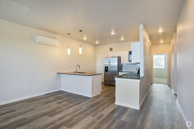 Sanctuary 3BR, 3.5BA - 1,876SF (3-Story Walk-Up) - Brownstones at Palisade Park