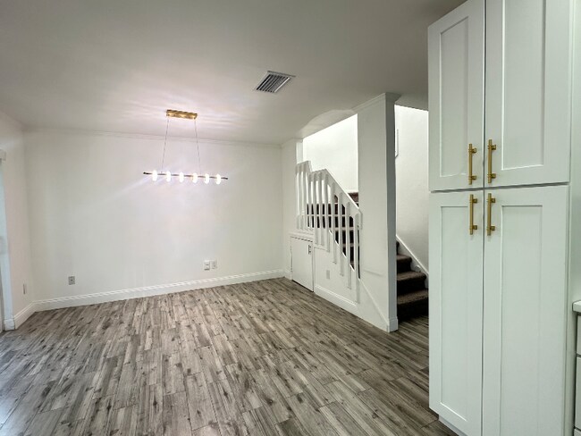 Foto del edificio - 9224 Ventana Ln