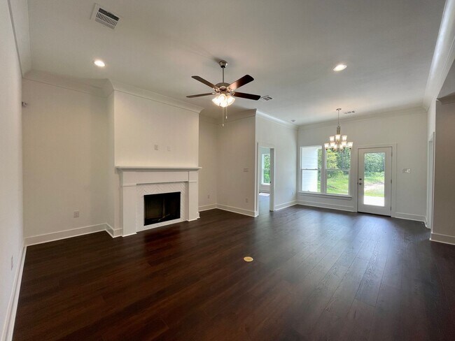 Foto del edificio - 9674 Brookfield Ave