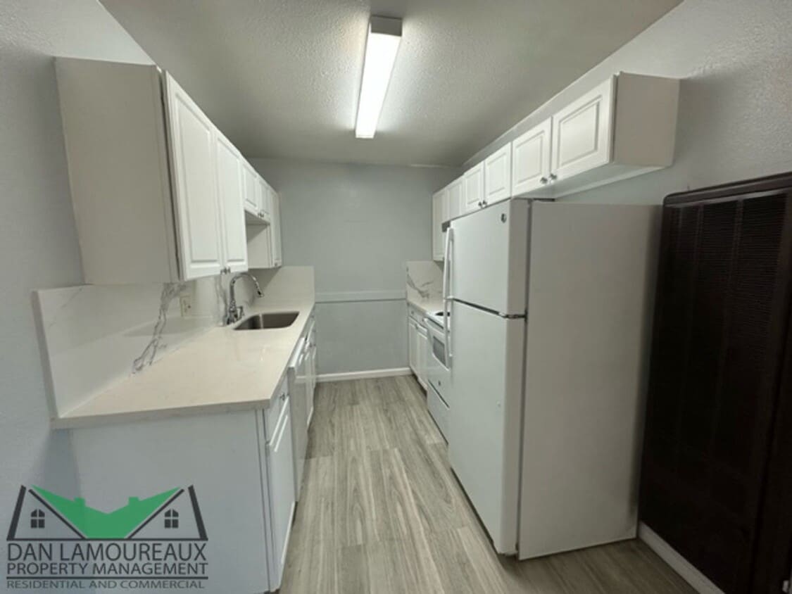 Two Bedroom Apartment Apartment for Rent in Woodland, CA