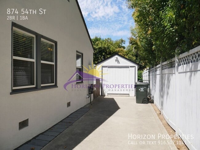Building Photo - 874 54th St