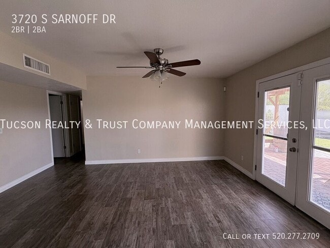 Building Photo - 3720 S Sarnoff Dr