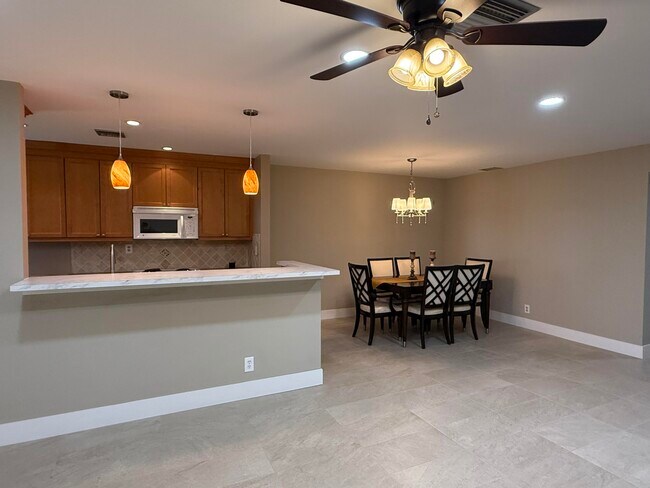 Foto del edificio - 13950 Nesting Way