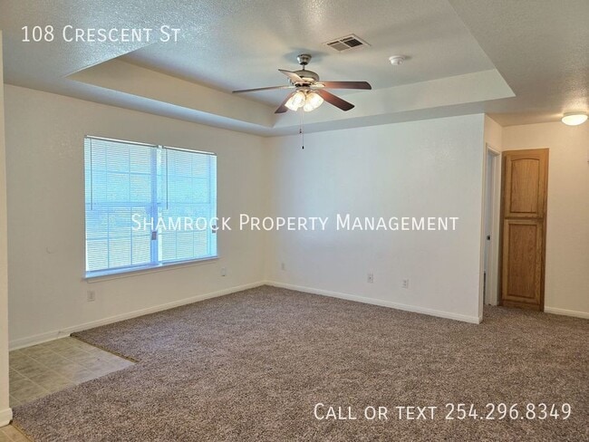 Building Photo - Connally ISD Duplex