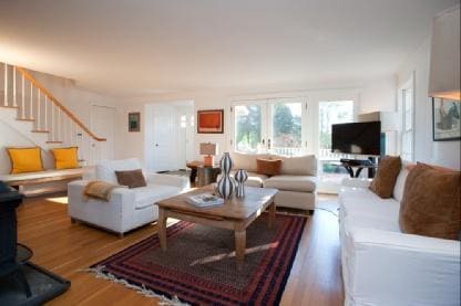 Building Photo - 73 Pulaski St