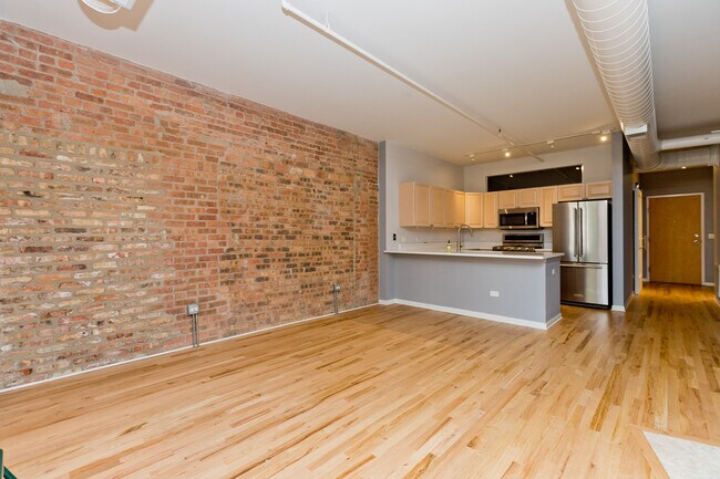 Foto del edificio - 520 W Huron St