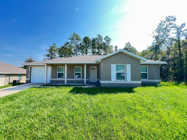 Foto del edificio - BEAUTIFUL 3 BD/2BA Home in Beautiful Ocala!!!