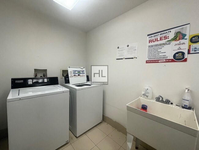 Building Photo - Large STUDIO | Dekalb Avenue, Bushwick