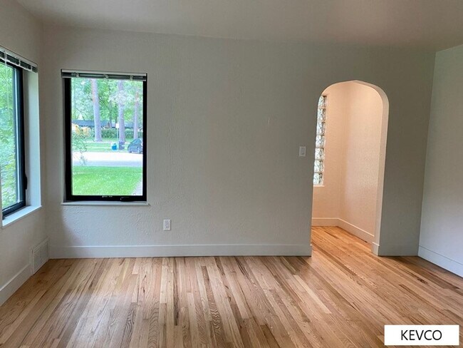 Foto del edificio - Charming Renovated Home in the Heart of FoCo