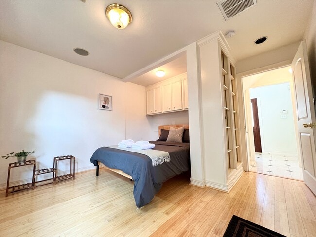 Foto del edificio - 1502 Crocker St