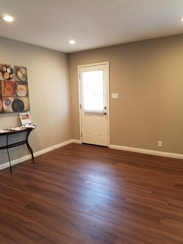 Building Photo - 3121 Alhambra Ave