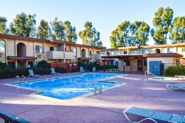 Building Photo - 9504 Carroll Canyon Rd