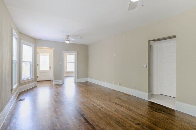 Building Photo - 2756 S Logan Ave