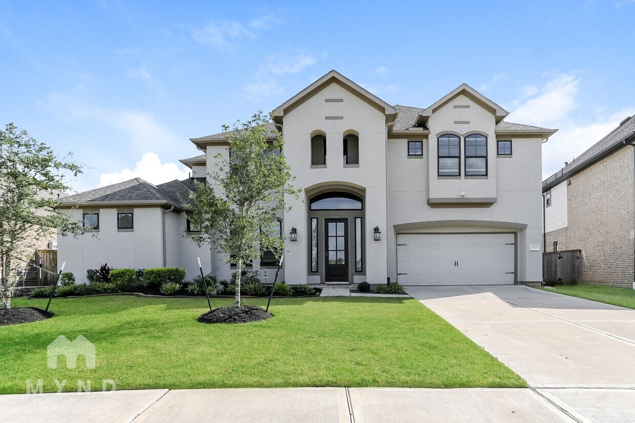 Foto principal - 30627 S Creek Way