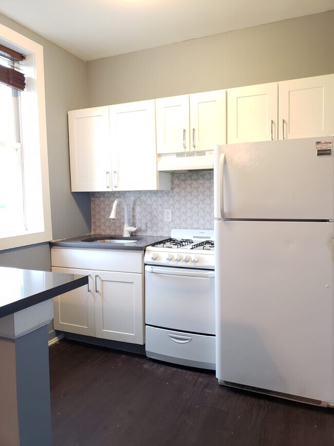 Apartamento 8 - 400 Central Ave