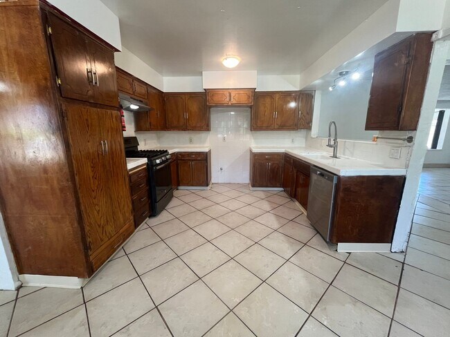 Foto del edificio - Located in the Heart of Tehachapi!