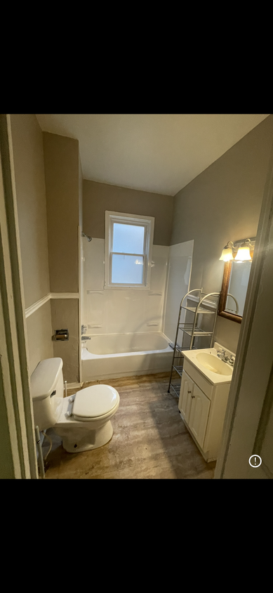 Foto principal - 537 Massachusetts Ave