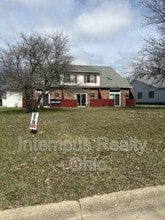 Building Photo - 5936 Callaway Cir