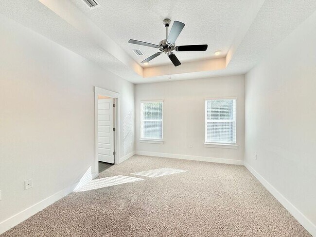 Foto del edificio - 5732 Conley Ct