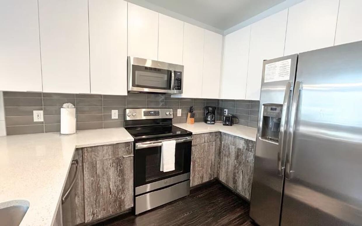 Foto principal - 679 Edgewood Ave NE