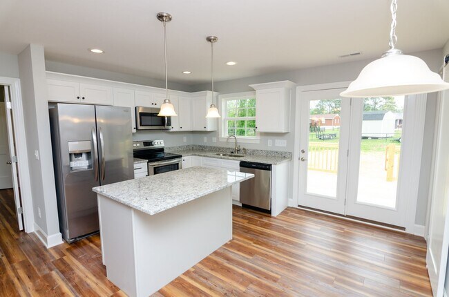 Foto del edificio - 3116 Edgemont Dr