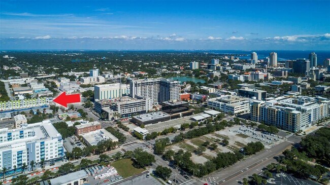 Foto del edificio - 931 Arlington Ave N