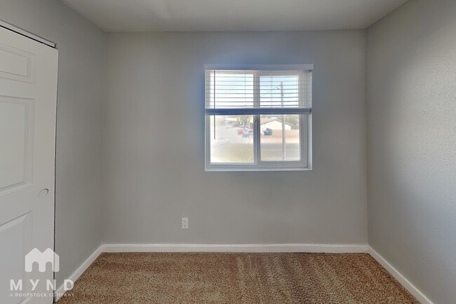 Building Photo - 12707 W Tasha Dr