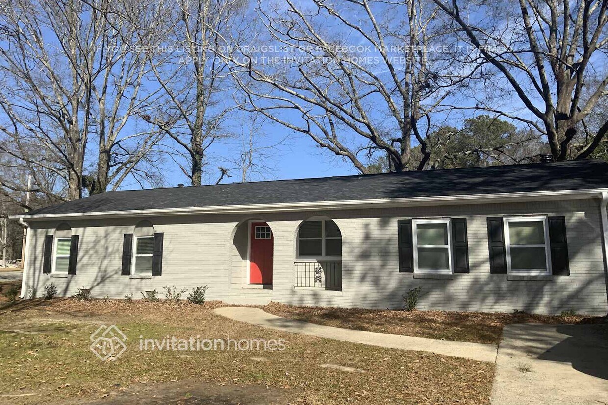 Primary Photo - 10 Porter Cir