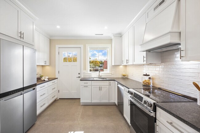 Foto del edificio - 31 East Ave