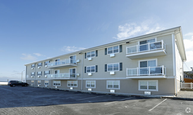 Building Photo - Residences/Avon-by-the-Sea