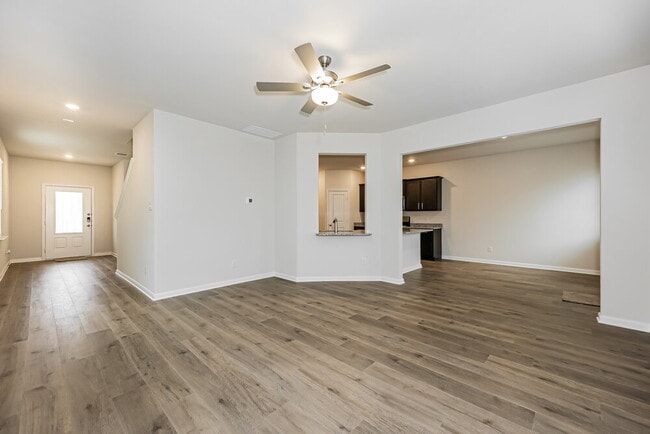 Building Photo - 1442 Reiner Dr