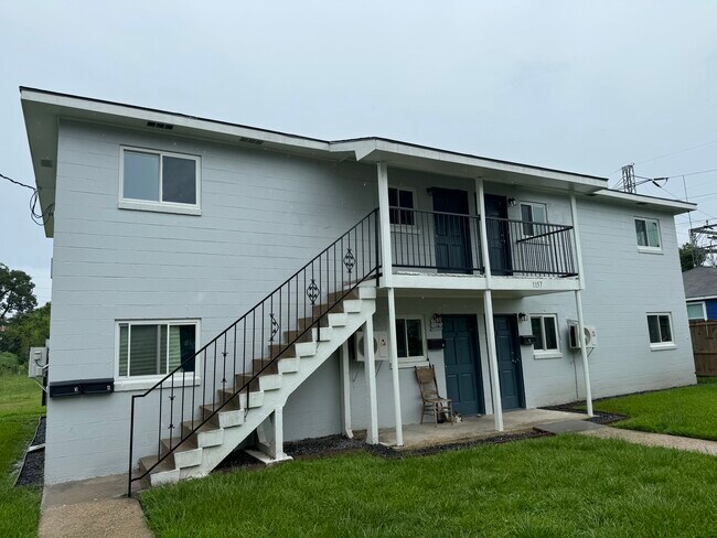 Foto del edificio - 1155 S 15th St