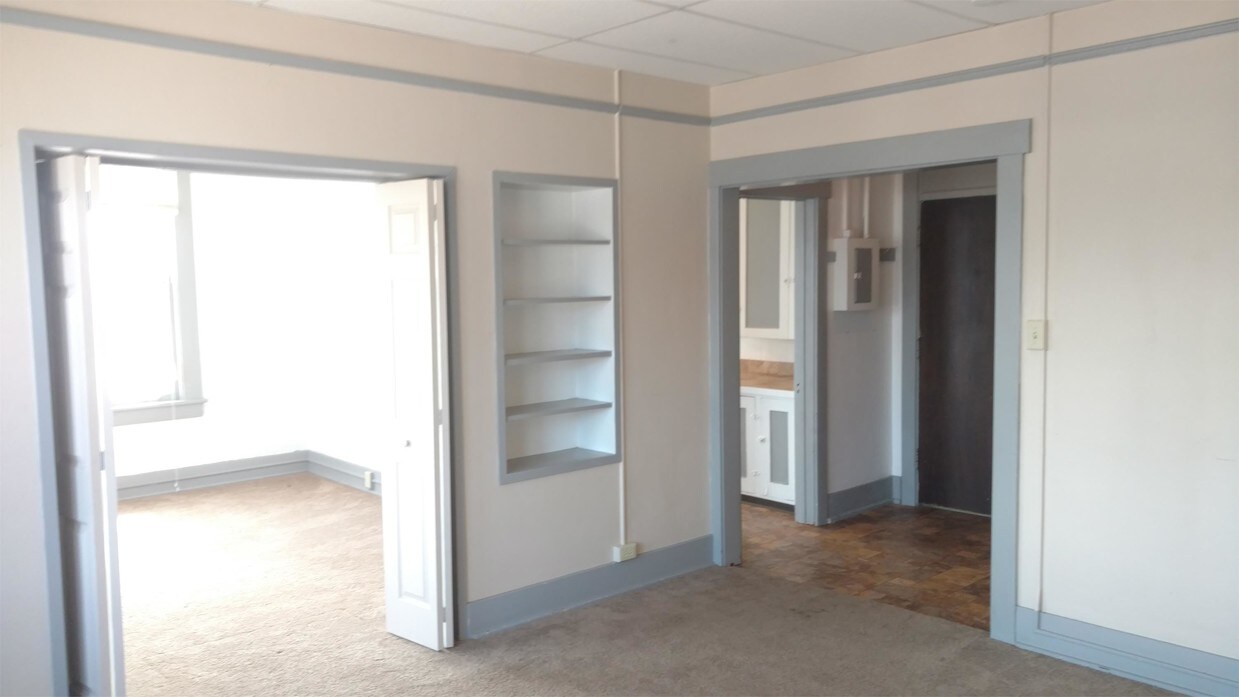 Foto principal - 312 5th Ave N