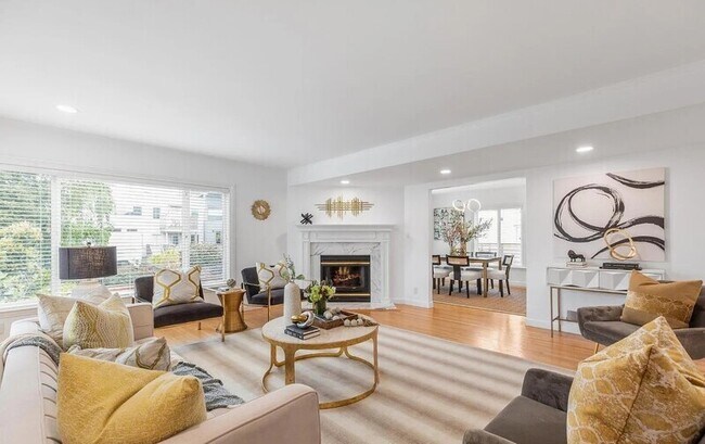 Foto del edificio - 2228 Beach St