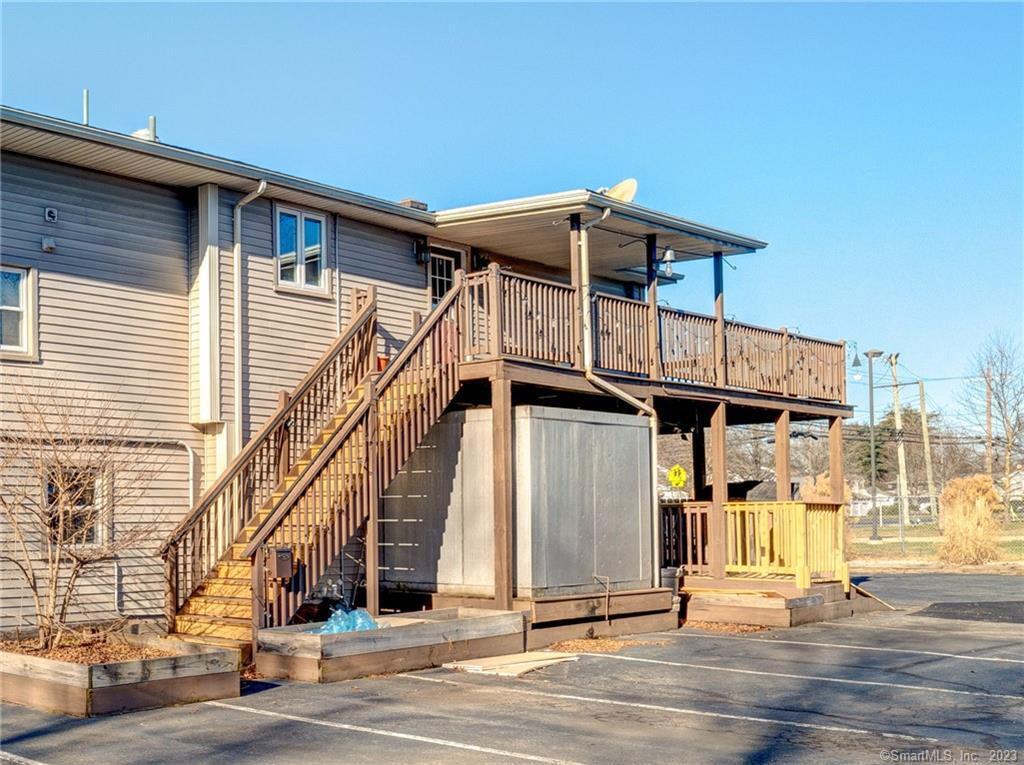 1091 S Main St Unit 2nd FLR, Southington, CT 06479 Apartment for Rent