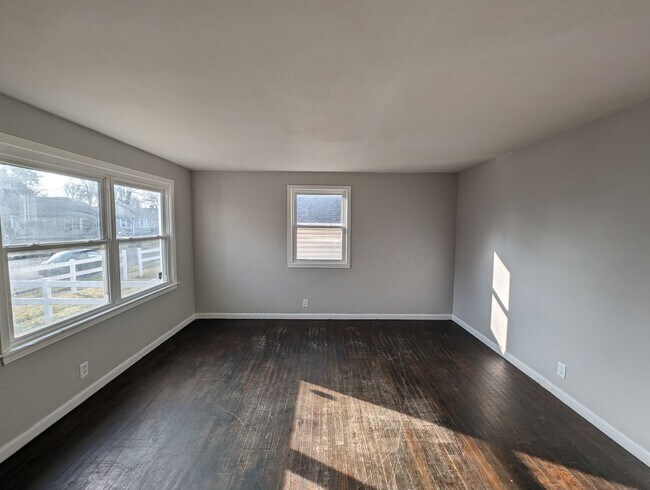Foto del edificio - 3-Bedroom, 1-Bathroom Home – $1,225/Month | Accepting Section 8