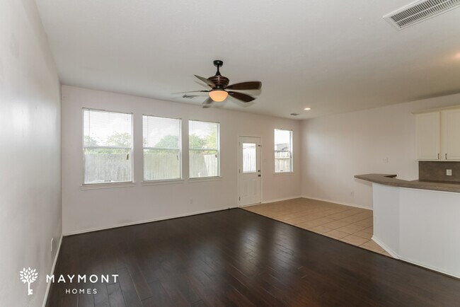 Foto del edificio - 3403 Orchid Trace Ln