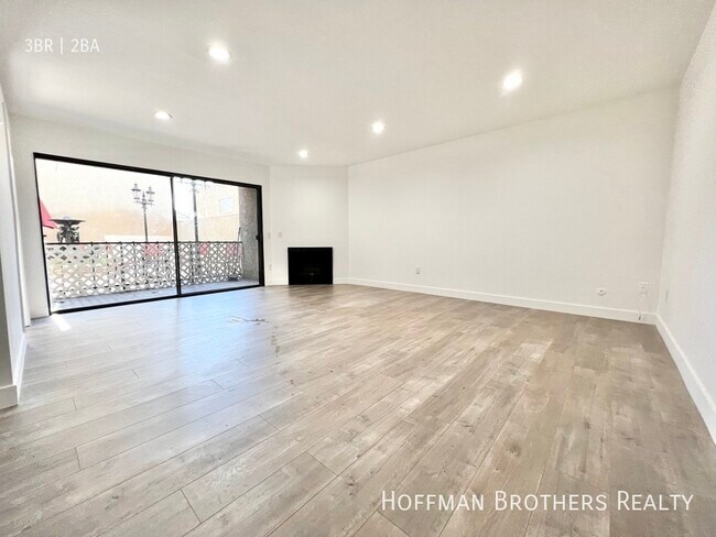 Foto del edificio - 11941 Weddington St