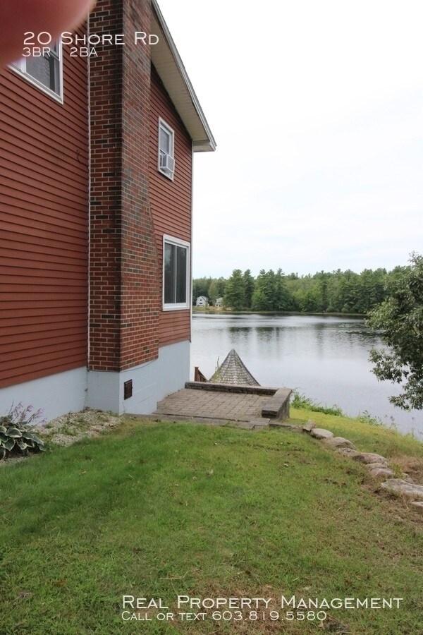 Building Photo - 3 Bedroom Waterfront Property on Lilly Pond