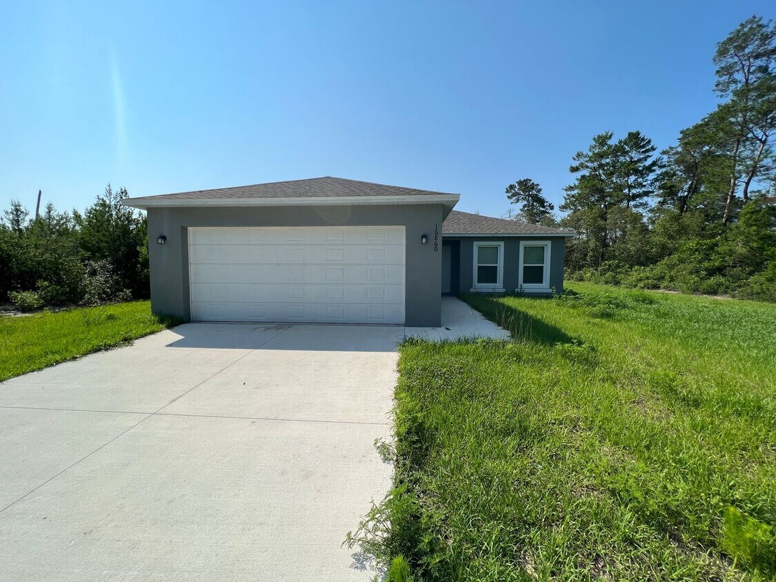 Primary Photo - Beautiful 3 BD/2BA Home in Beautiful Ocala!!!