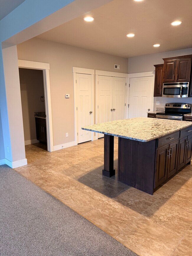 Foto del edificio - North Logan