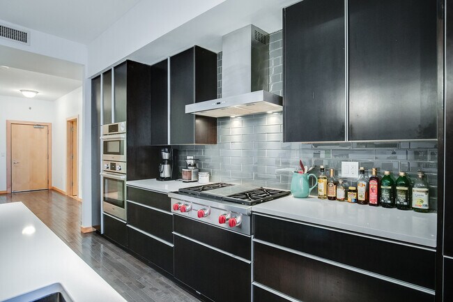 Foto del edificio - 408 N 1st St