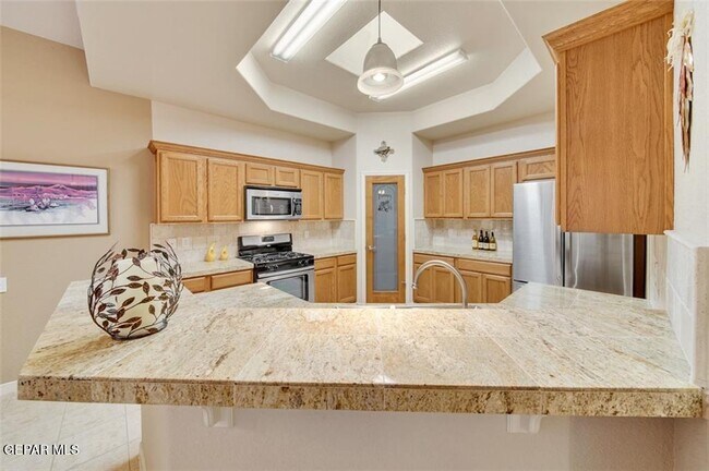 Building Photo - 6653 Cabana Del Sol Dr