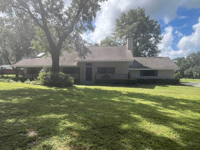Building Photo - 3 Bedroom, 2 Bathrooms, with pool on 3 Acres