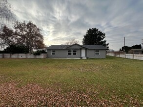Building Photo - 12533 Rd 9 NW
