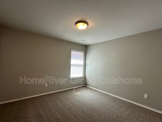 Foto del edificio - 3508 SE 95th St