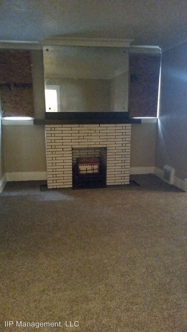 Foto del edificio - 751 E 117th St