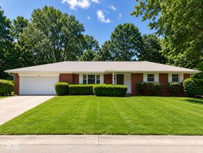 Building Photo - 8141 Valley Estates Dr