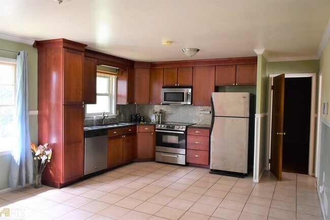 Building Photo - 2181 Golden Dawn Dr SW