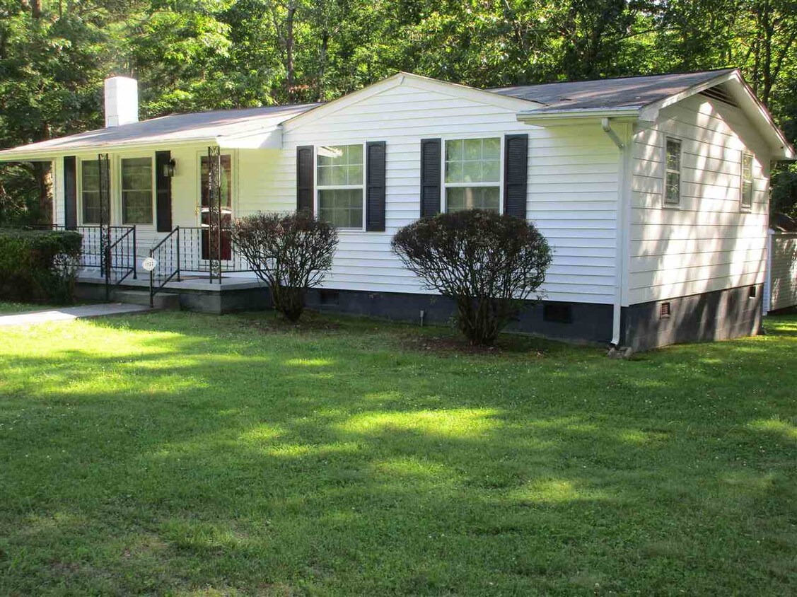 1722 Lindsay Rd, Gordonsville, VA 22942 House Rental in Gordonsville